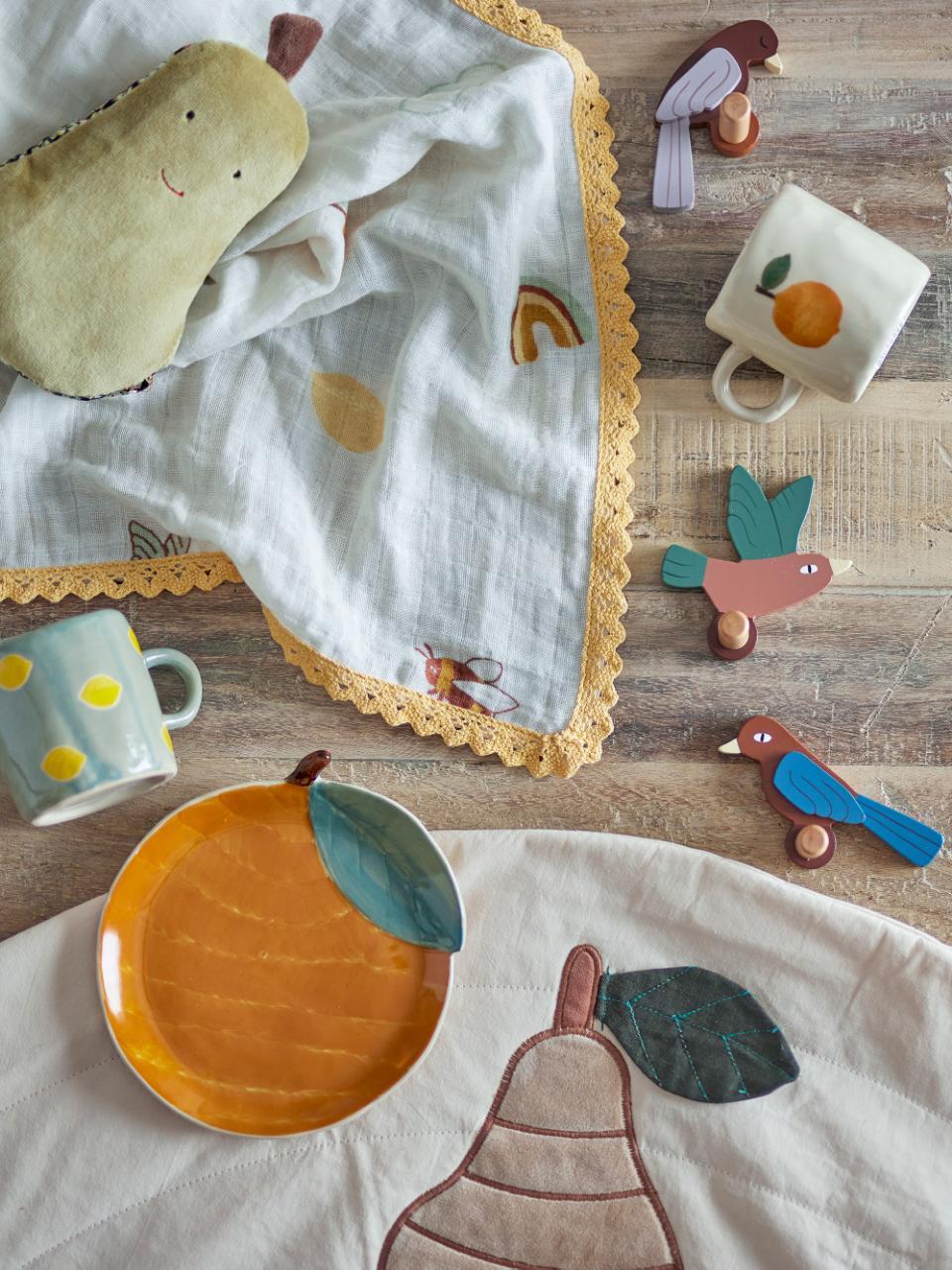 Agnes Orange Plate - Image 4