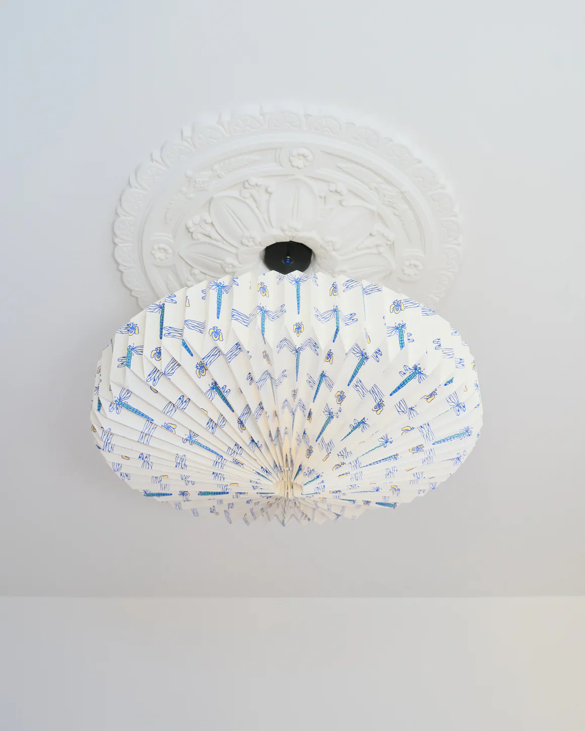 Dragonflies Origami Paper Lightshade - Image 3