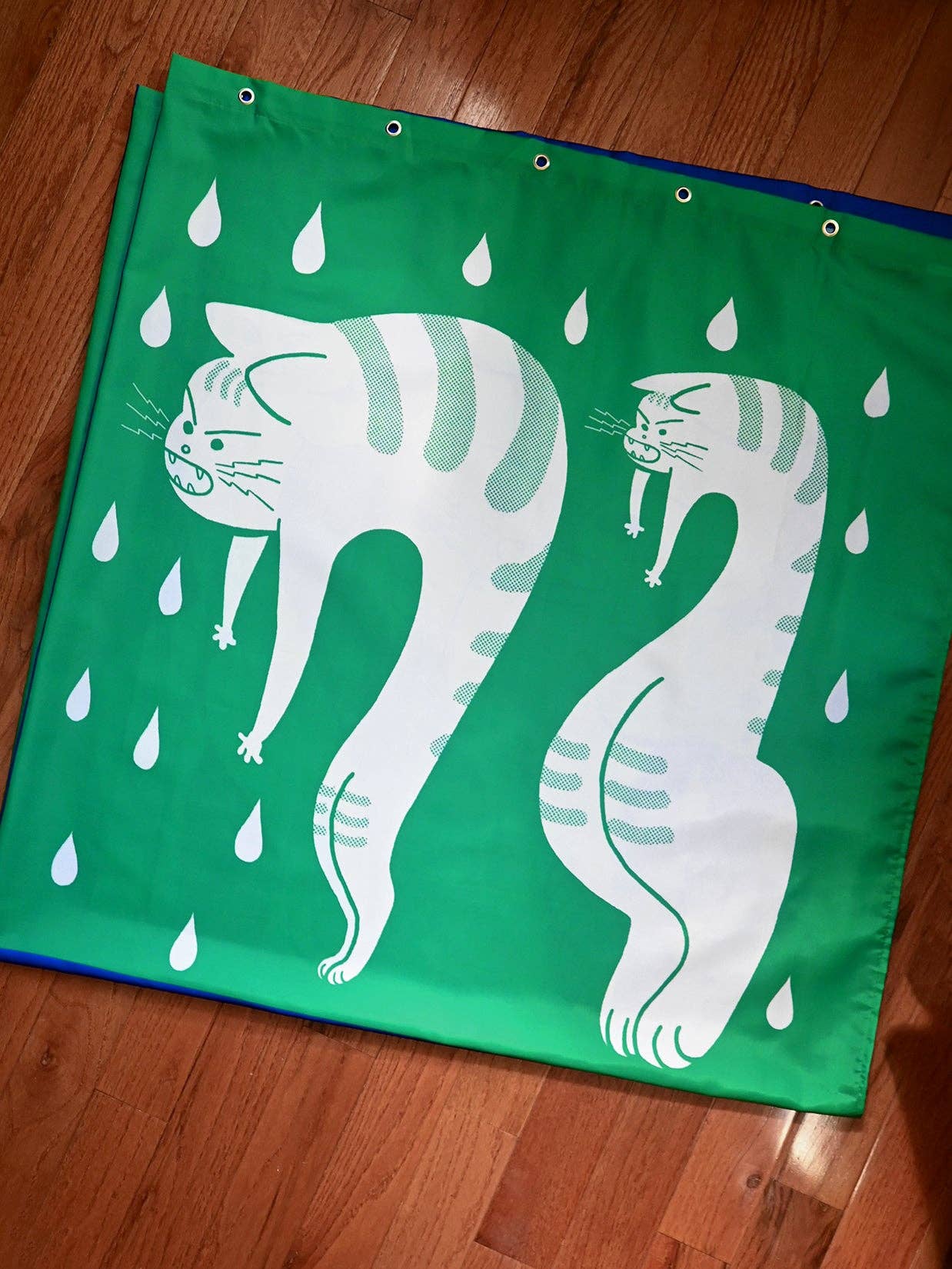 "DRY CATS" Shower curtain - Image 3