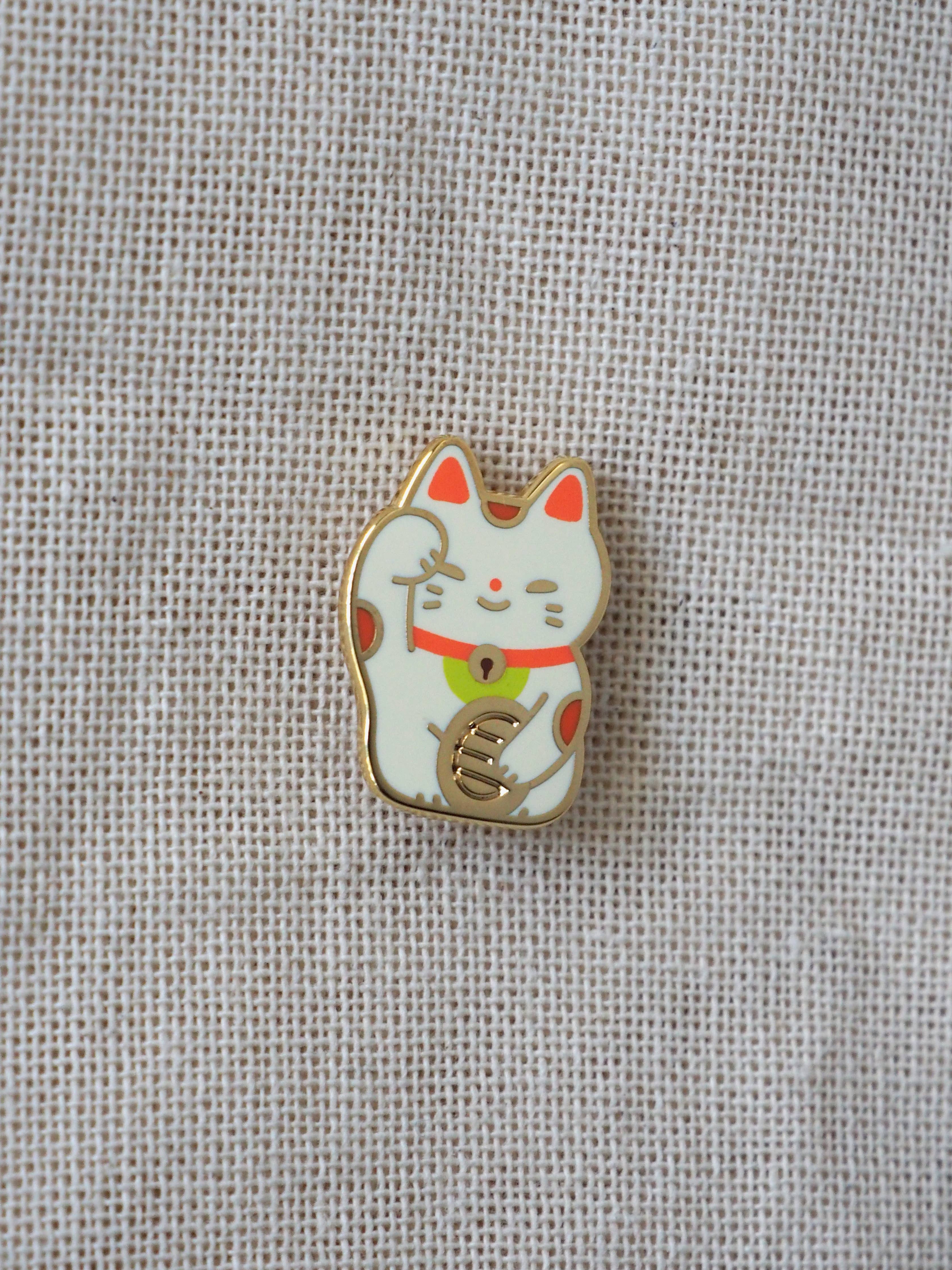 Lucky cat • enamel pin - Image 2