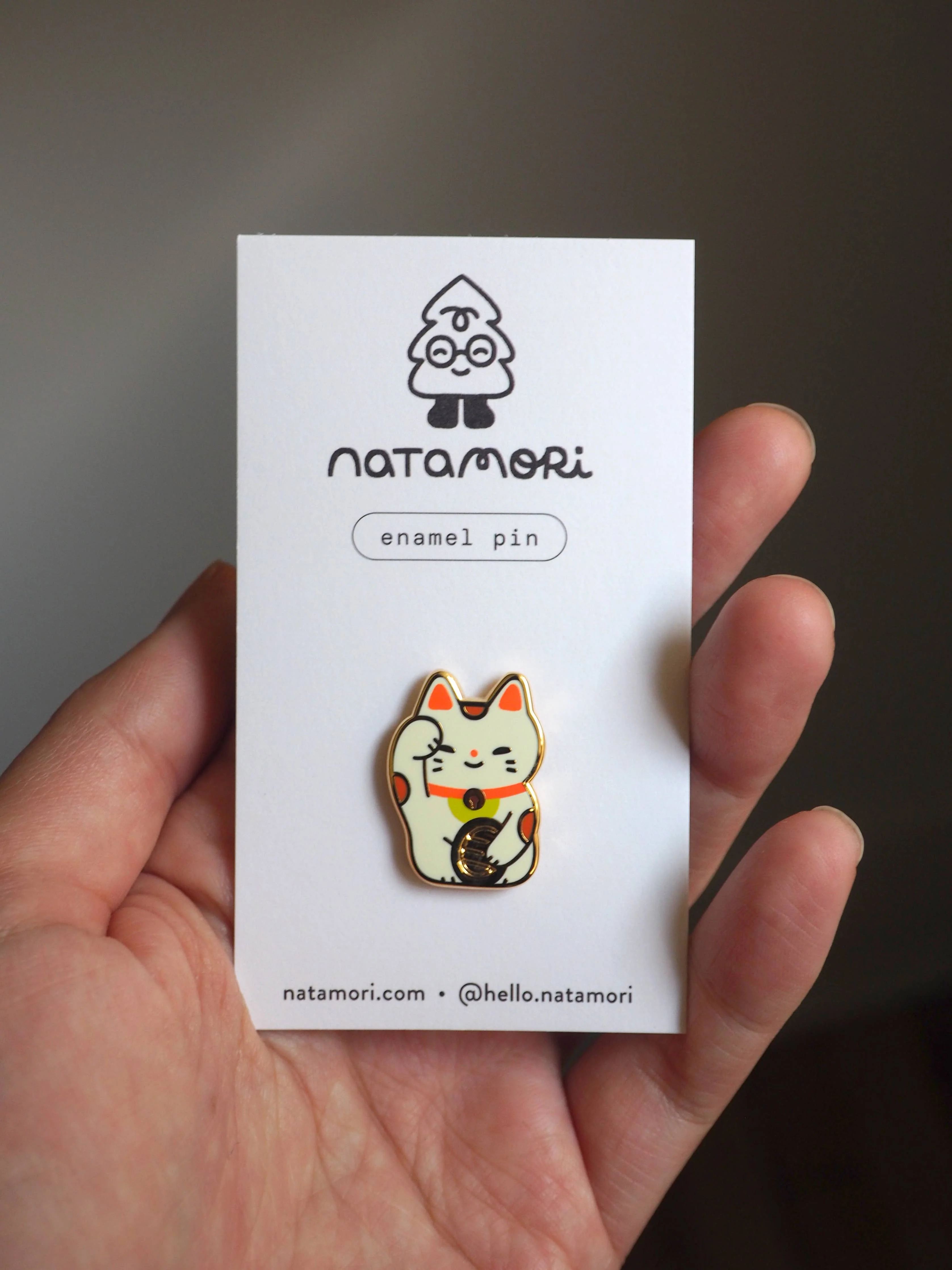 Lucky cat • enamel pin - Image 4