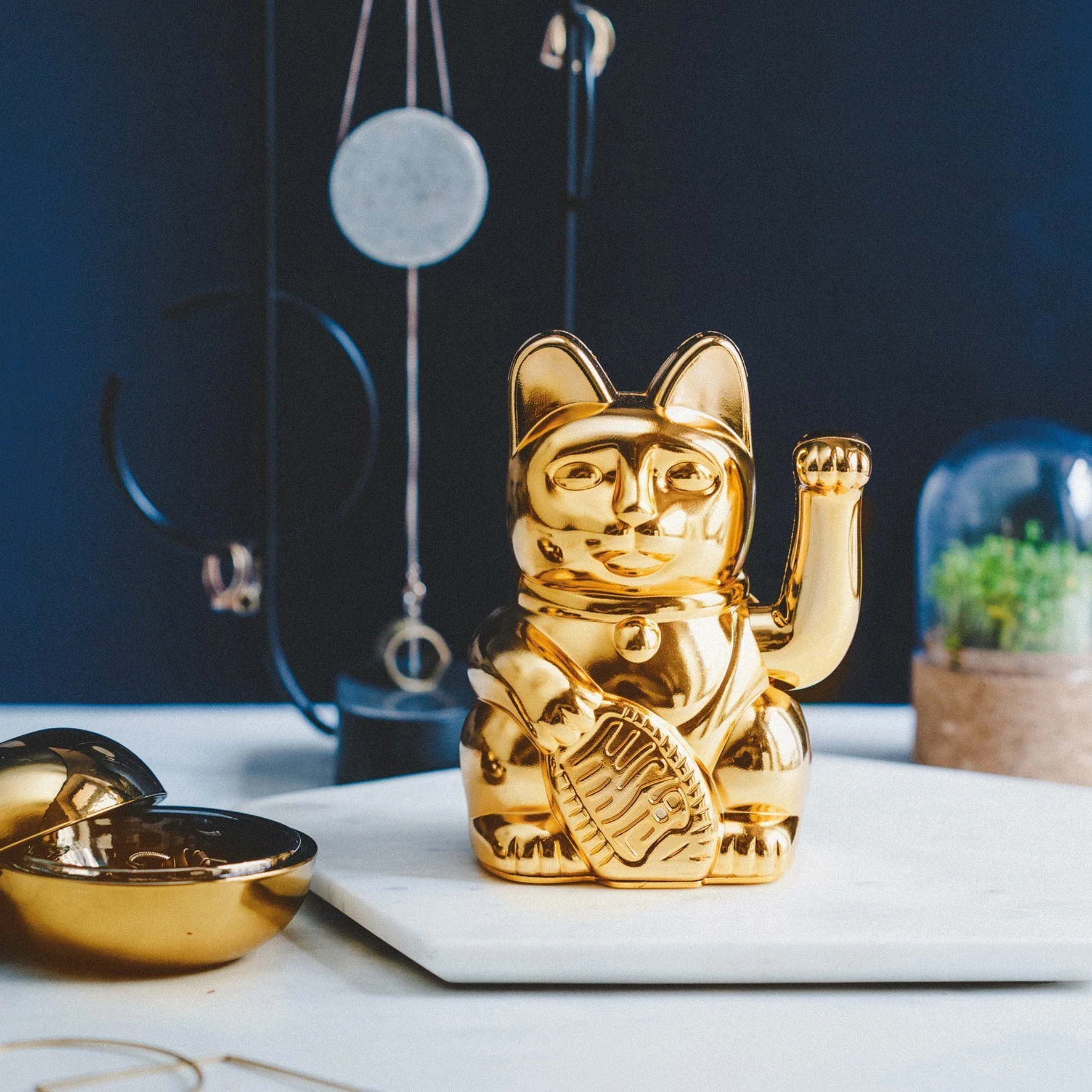 Glossy Gold Lucky Cat - Image 3
