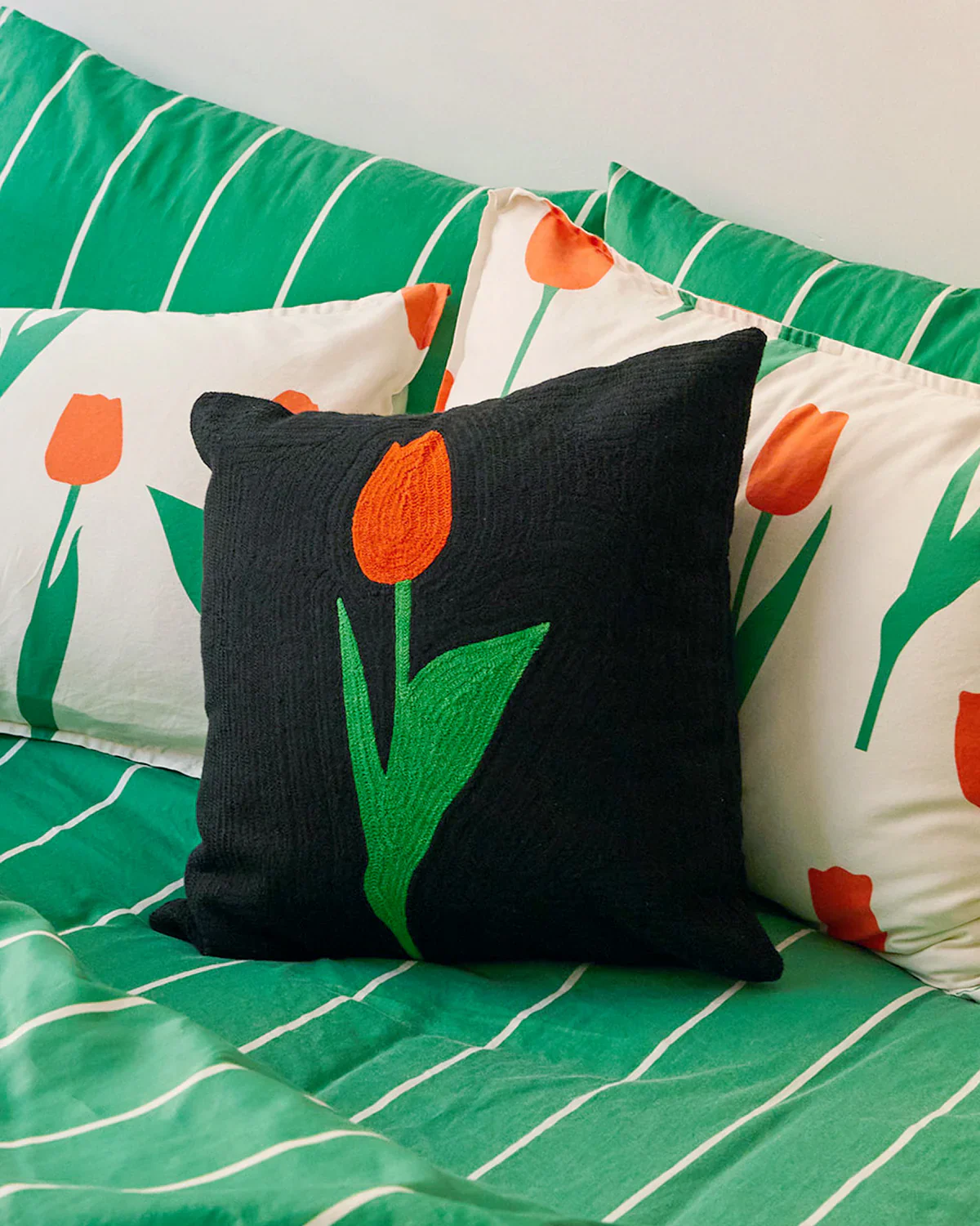 Tulip Cushion - Image 2