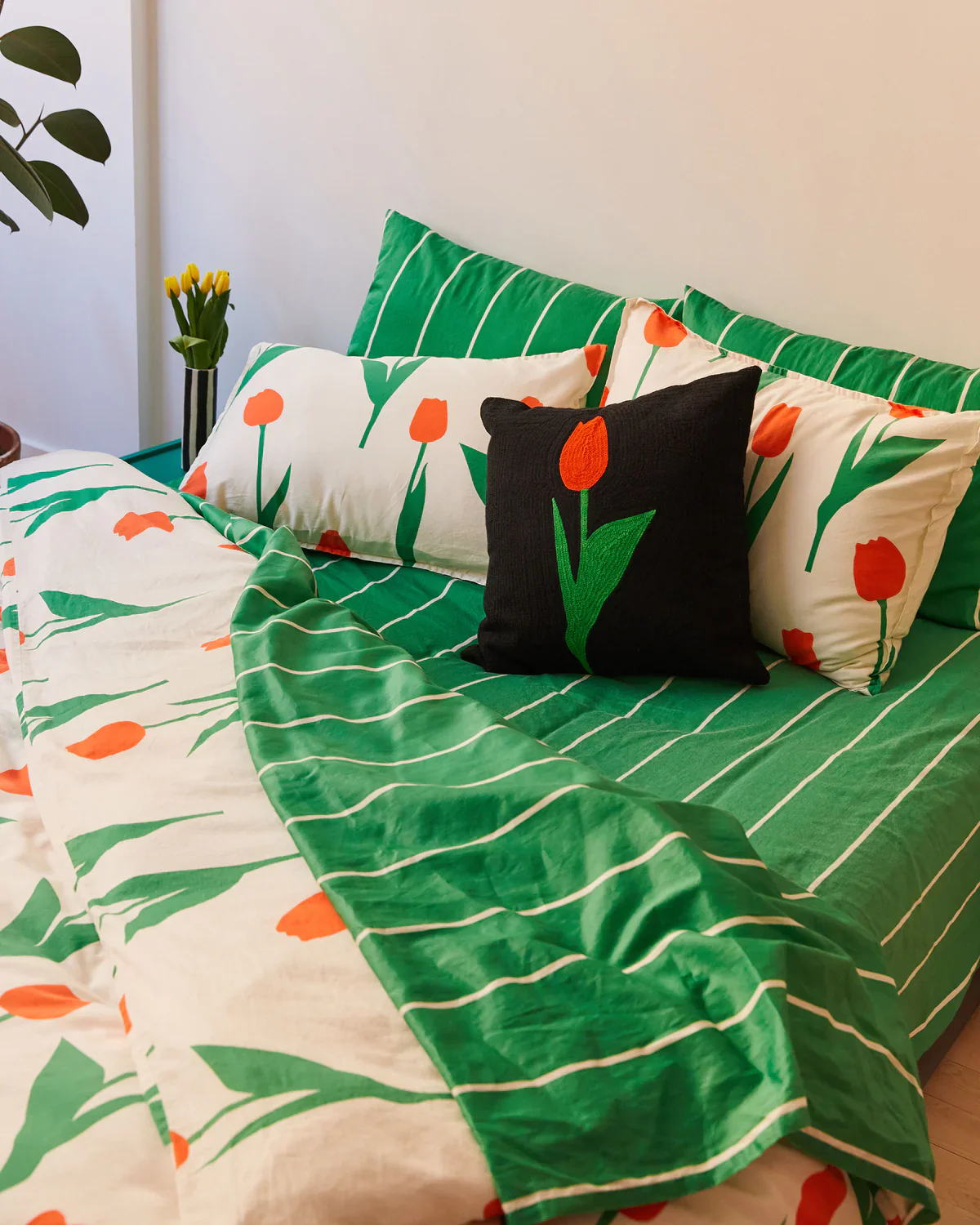 Tulip Cushion - Image 3