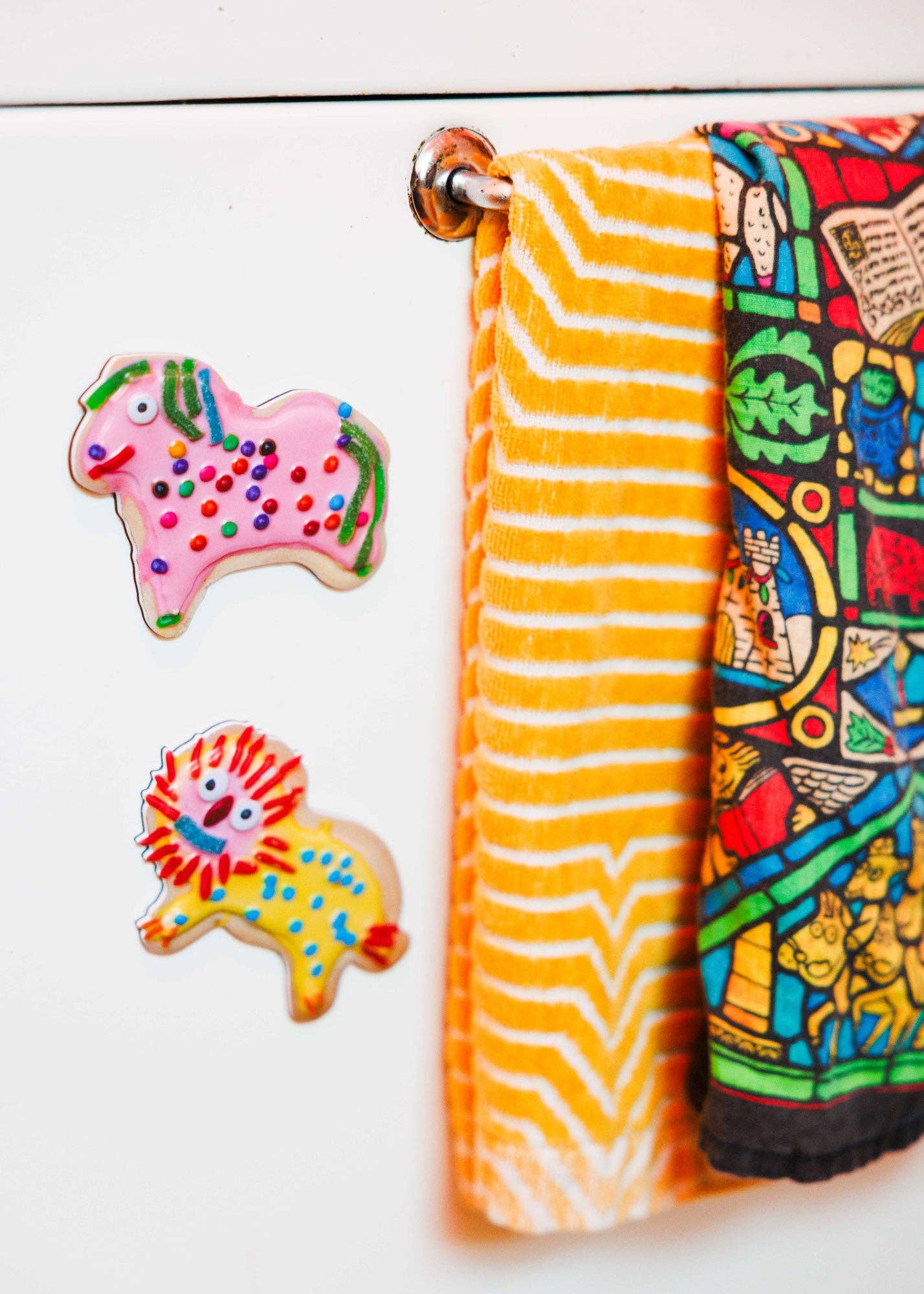 Weird Horse Cookie Magnet - Image 3