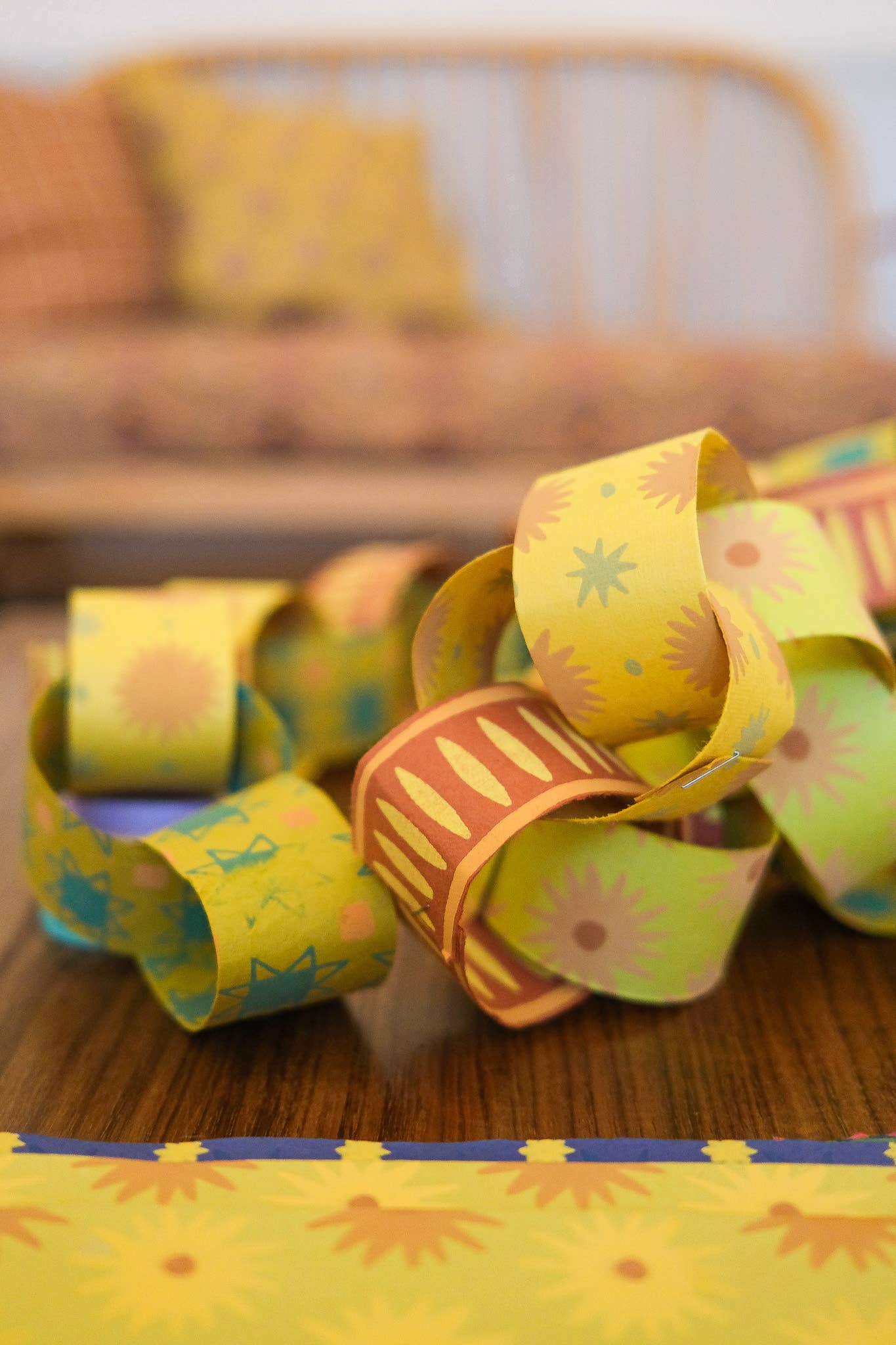 Yellow & Green Paper Chain Kit - Image 6